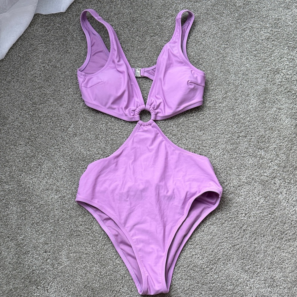 Cupshe Lavender Cutout One Piece Swimsuit size Medium